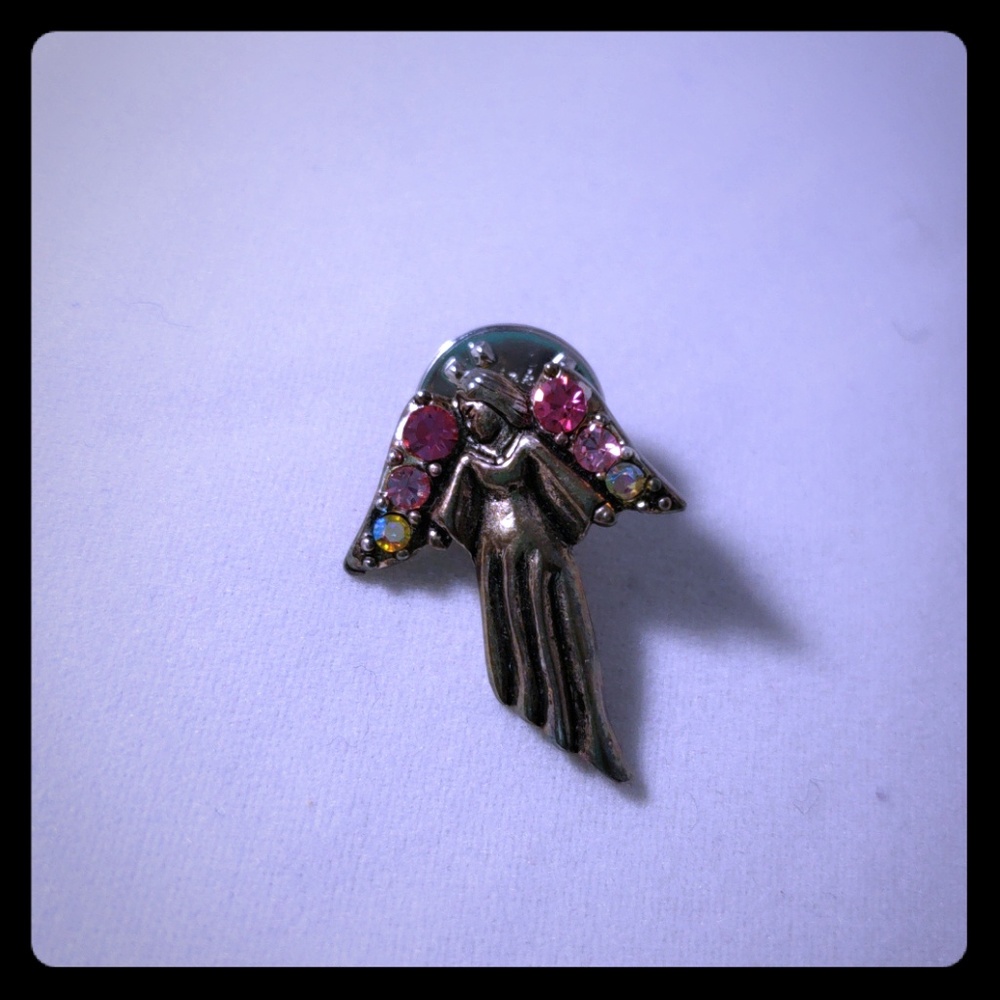 Angel Pin